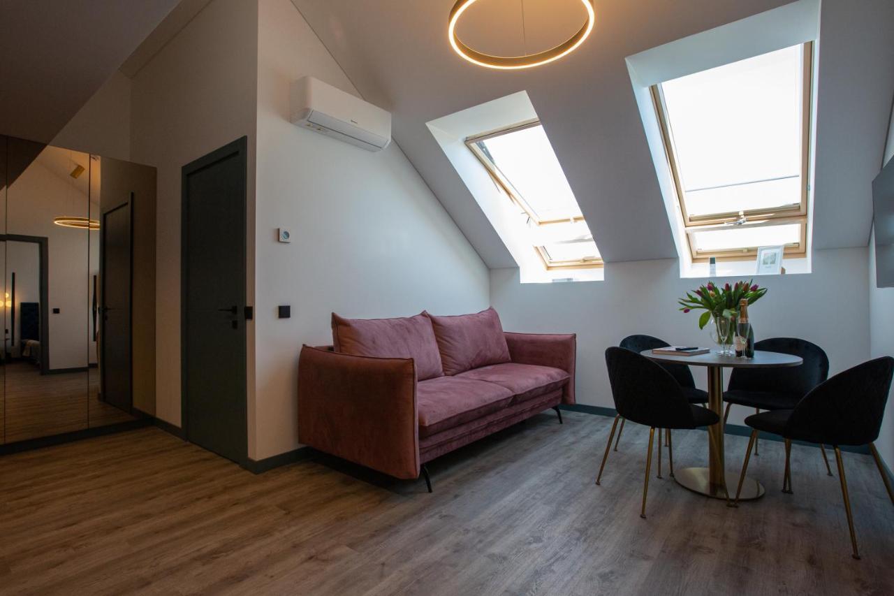 M8 Stylish One-Bedroom Apartment Kaunas Extérieur photo